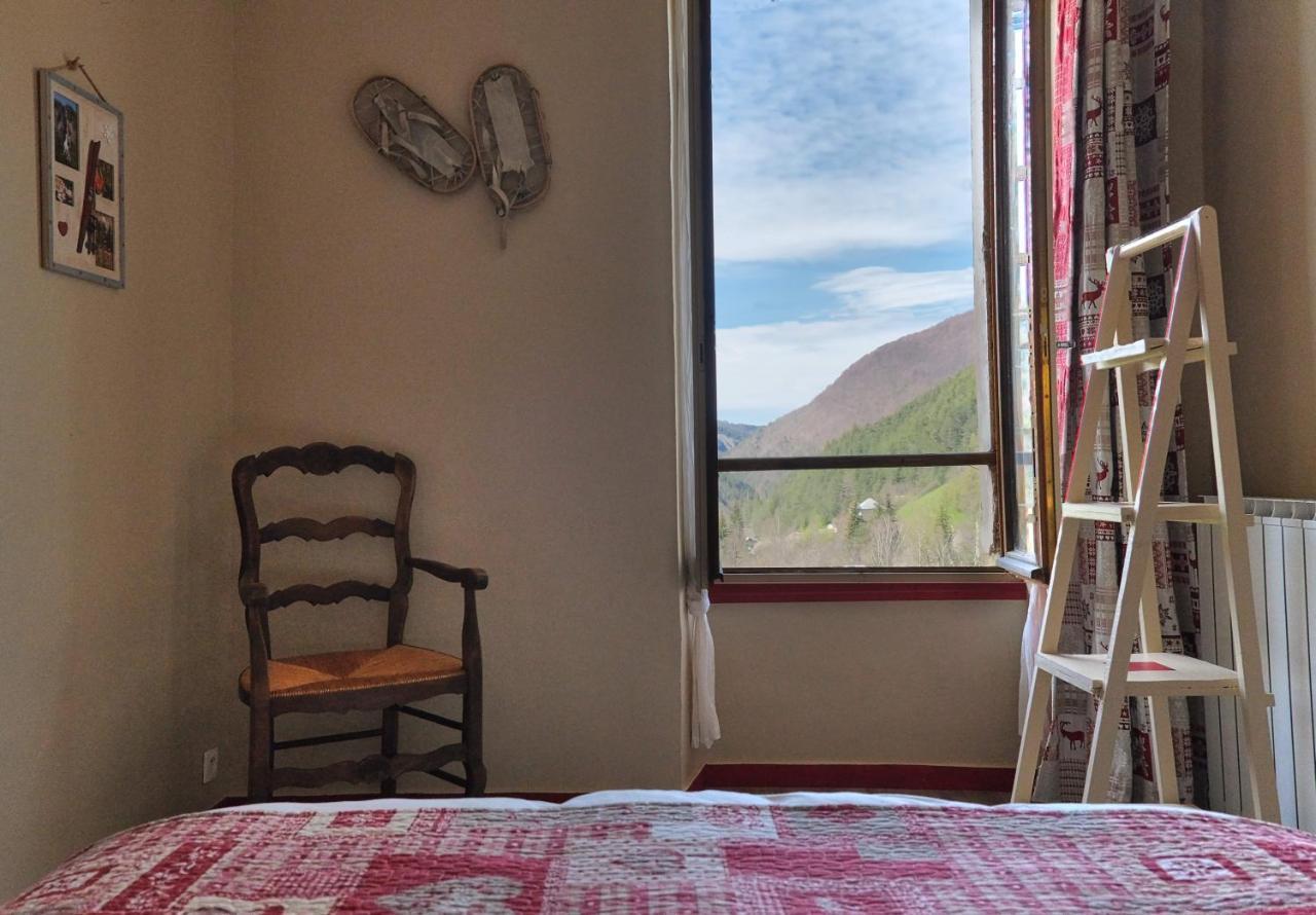 Au Diapason Chambres D'Hotes Montagne Auzet المظهر الخارجي الصورة